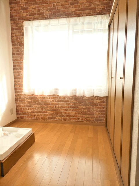 居室・リビング　※同タイプ参考写真（クロスの色柄が異なる場合があります）