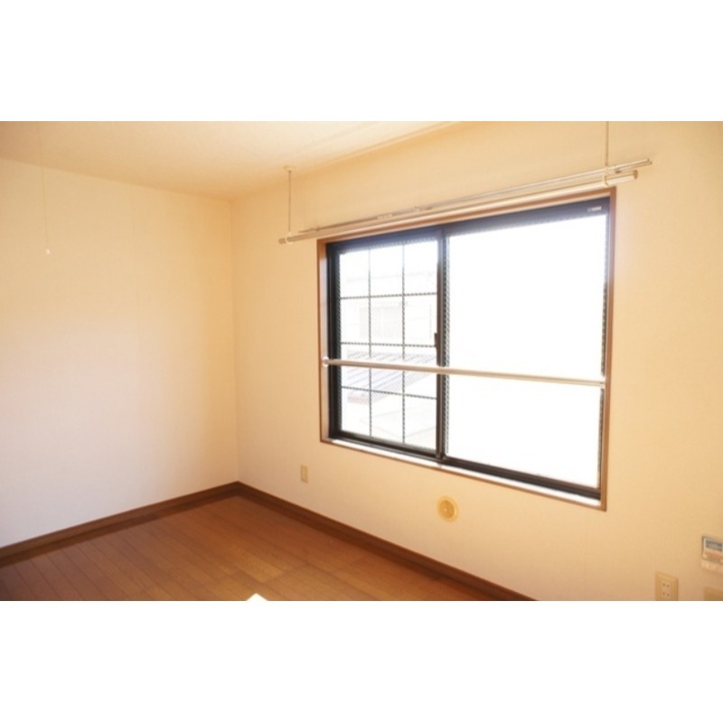 居室・リビング　図面と現状に相違がある場合には現状を優先