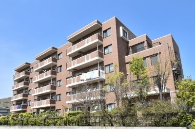 建物外観　外観は落ち着いています