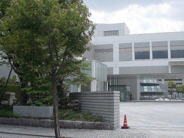 図書館　岐阜県図書館（図書館）まで1100m