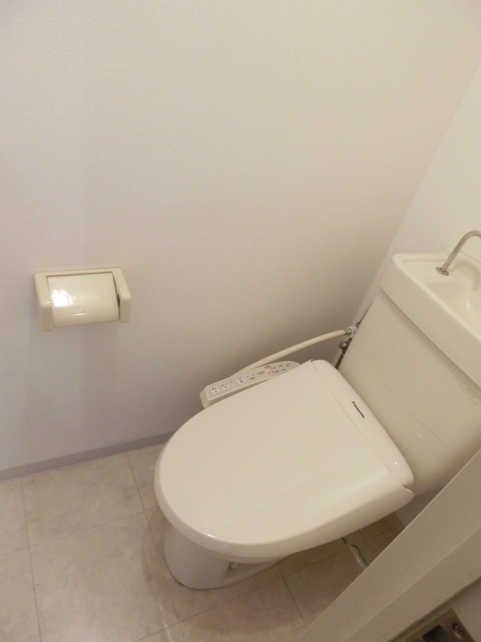 トイレ　ウォシュレット付きのトイレです！