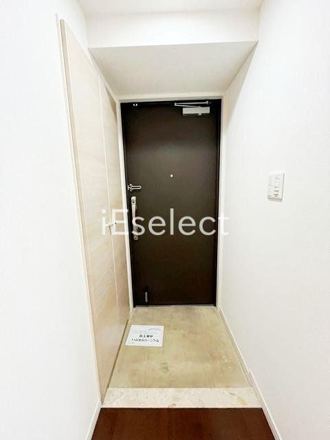 玄関　トールタイプのシューズＢＯＸ