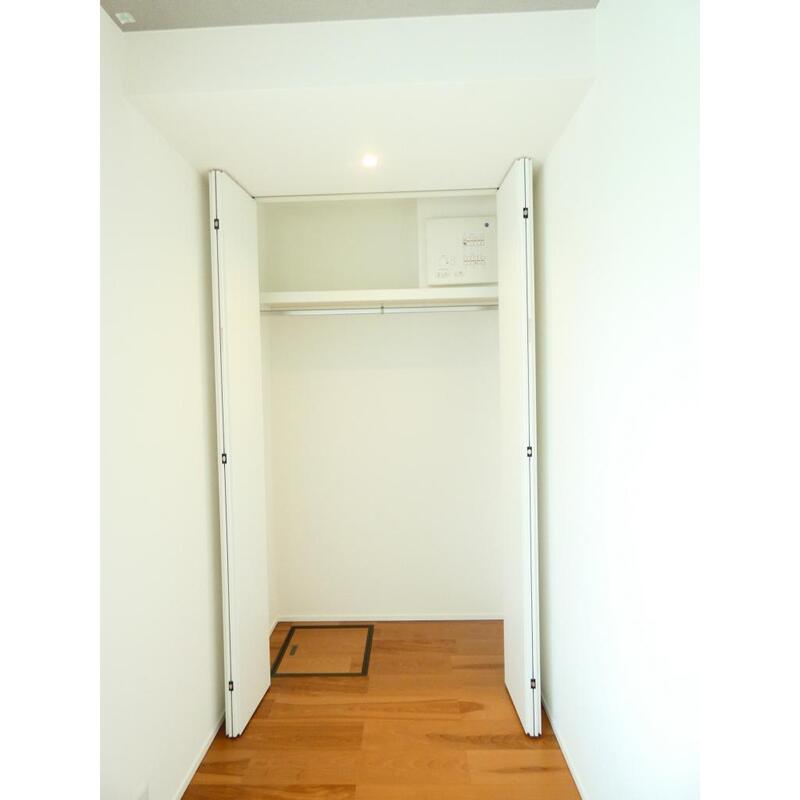 収納　向丘・旬創館