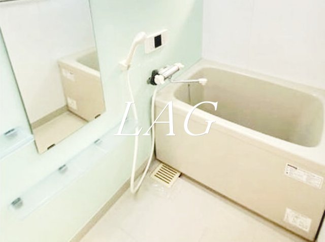 バス・シャワールーム　お風呂です。