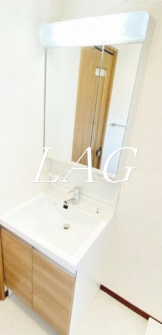 洗面設備　洗面台です。