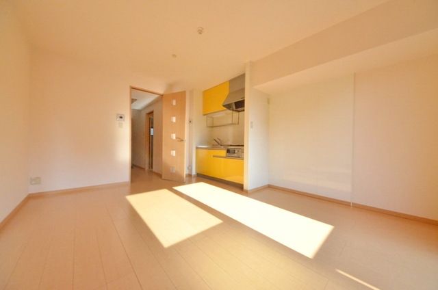 居室・リビング　気持ちのいいリビングです♪