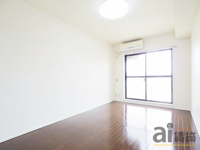 居室・リビング　～同仕様写真～