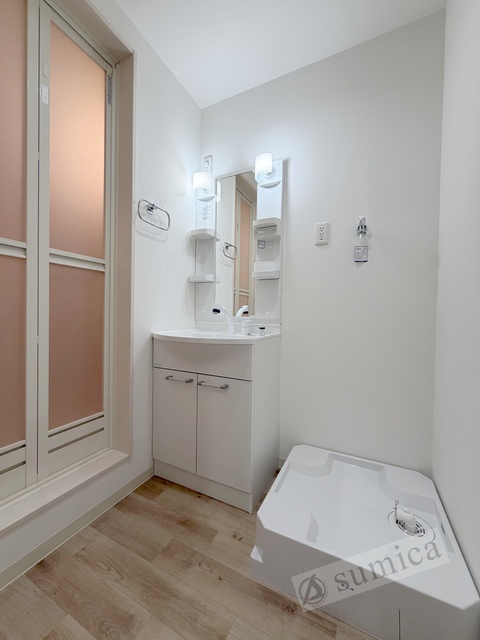 洗面設備　洗面脱衣所付き！独立洗面台が便利です♪♪