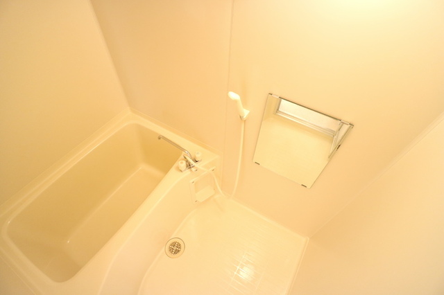 バス・シャワールーム　浴室