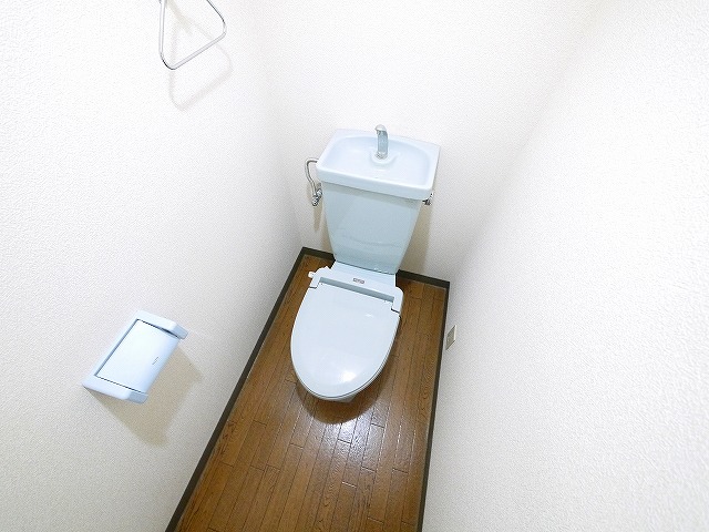 トイレ　ゆったりとした空間のトイレです