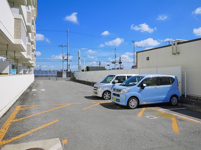 駐車場　駐車場です