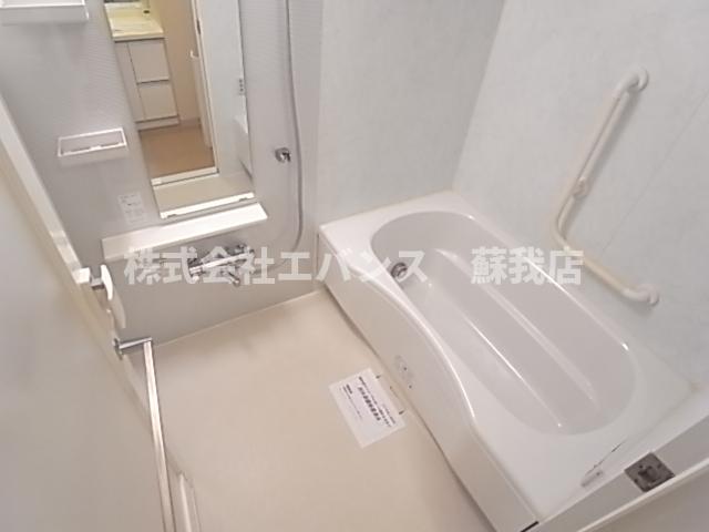 バス・シャワールーム　お風呂で日々の疲れを落としましょう