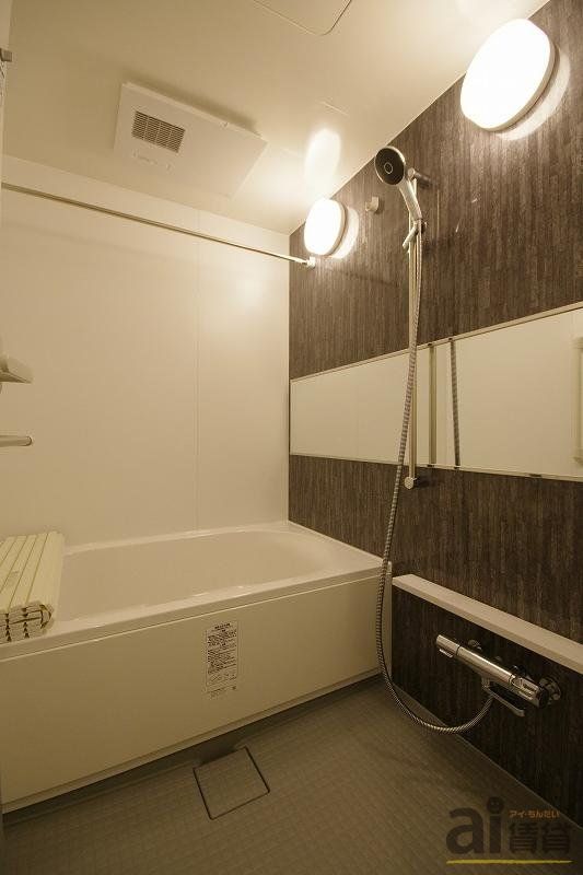 バス・シャワールーム　＊同仕様になります