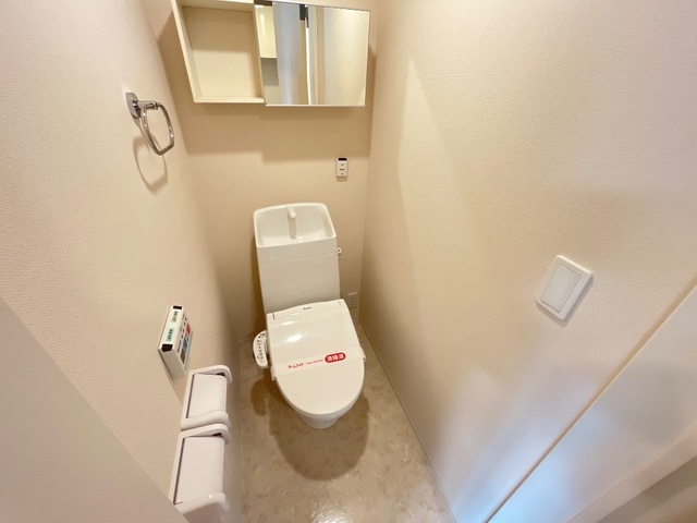 トイレ　シャワー付トイレ