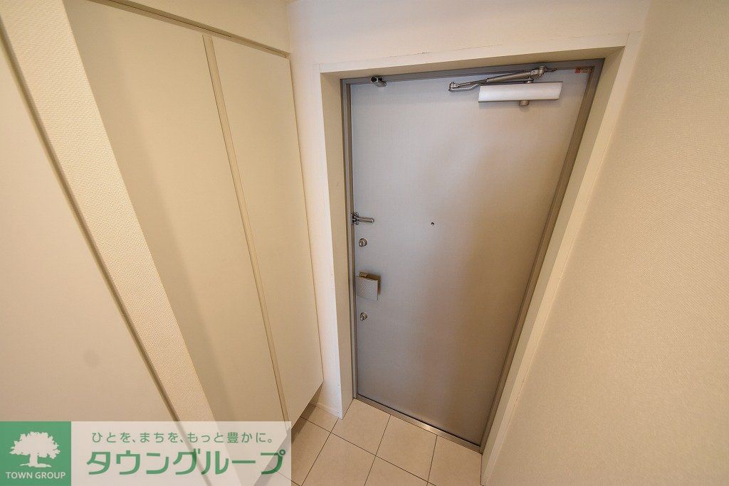 玄関　お問合せは(株)タウンハウジング赤坂店へ【03-5563-…
