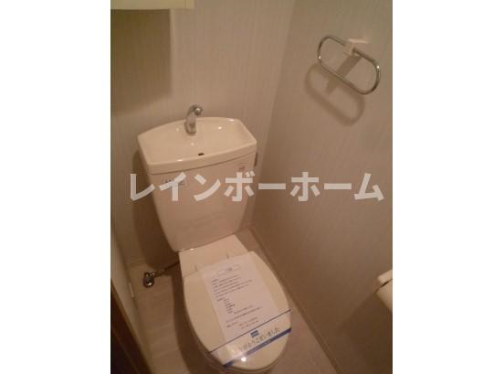 トイレ　トイレもきれいです