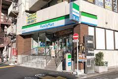 コンビニ　ファミリーマート 新宿山吹町店（コンビニ）まで116m