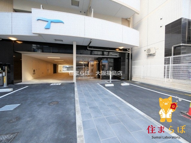 エントランス　共用部の印象も大切に