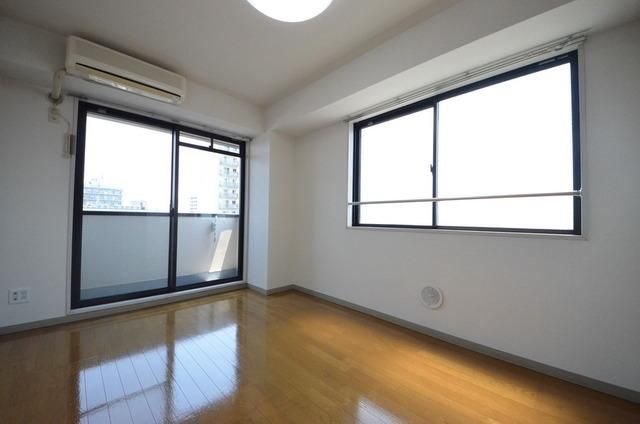 居室・リビング　☆陽当り良好なお部屋です☆