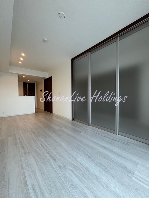 居室・リビング　広々10.3帖のリビング♪