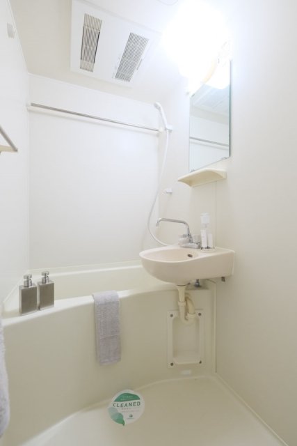 バス・シャワールーム　※家具・小物はイメージです。