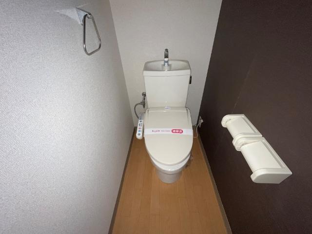 トイレ　シャワー付トイレ