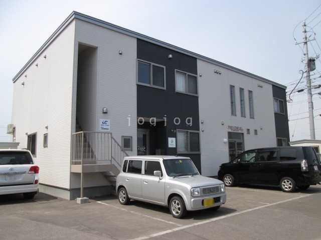 建物外観　静かな住宅地で穏やかな暮らし