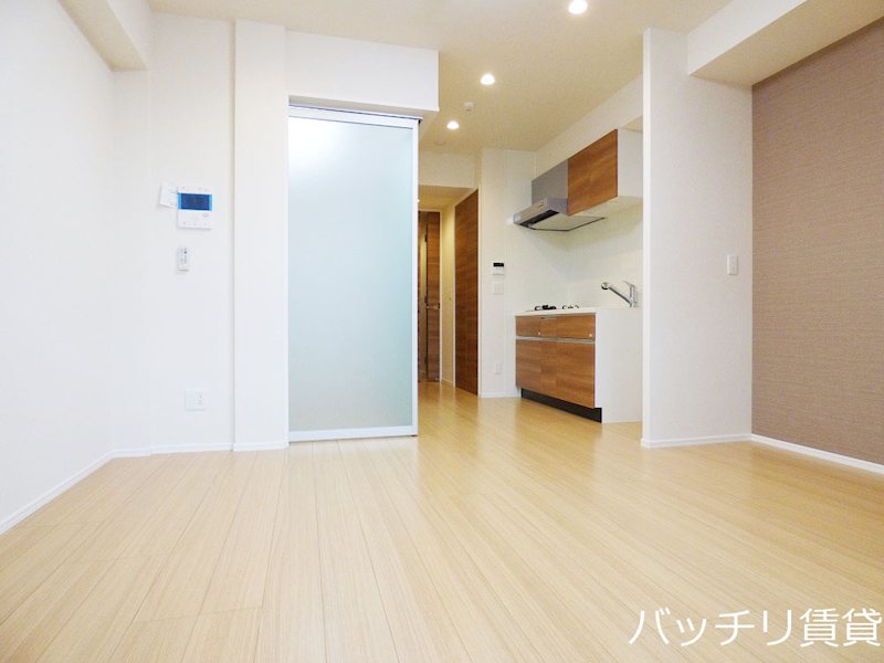 居室・リビング　同型タイプの為、現状を優先いたします。