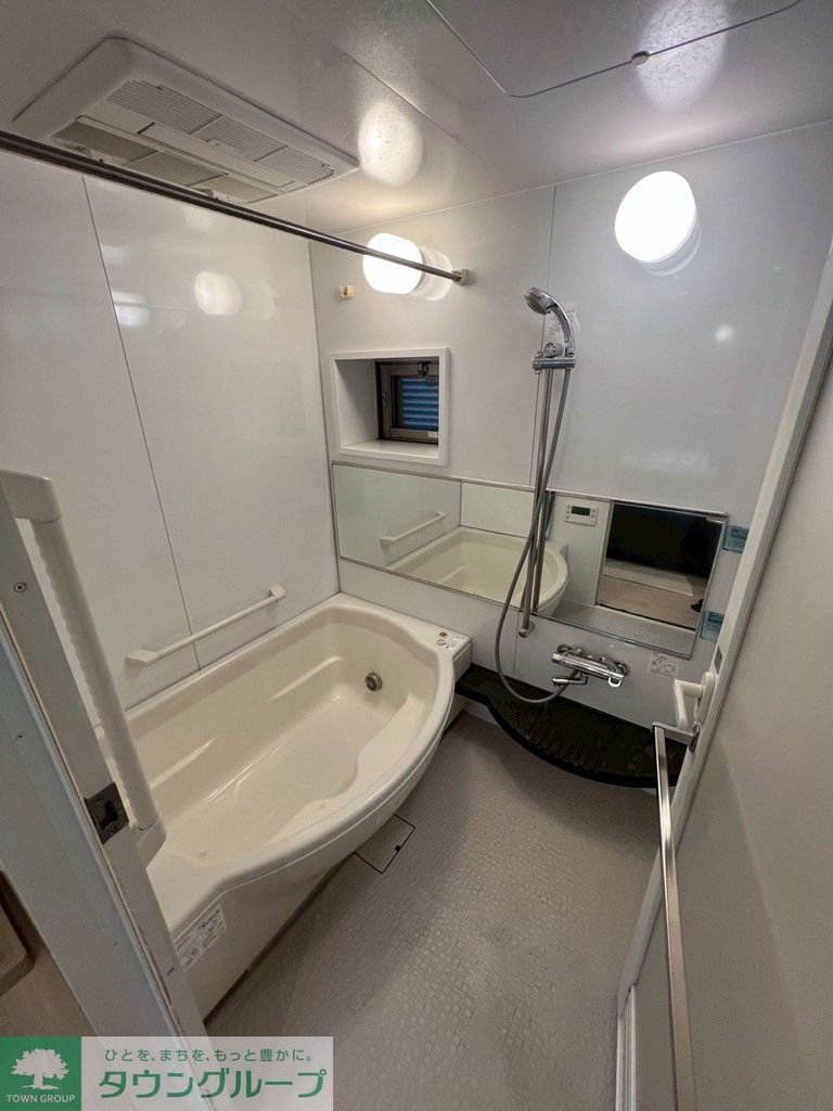 バス・シャワールーム　洗面