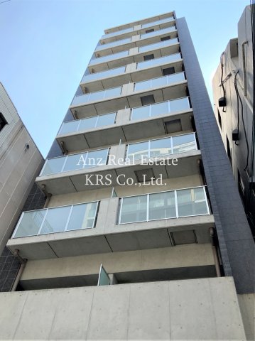 建物外観　モノクロ×すりガラスのスタイリッシュな外観のマンションです♪