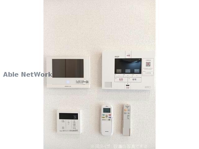 セキュリティ　※同型タイプ参考写真