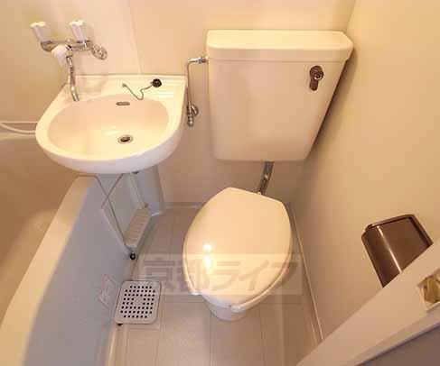 トイレ　ユニットバスです。