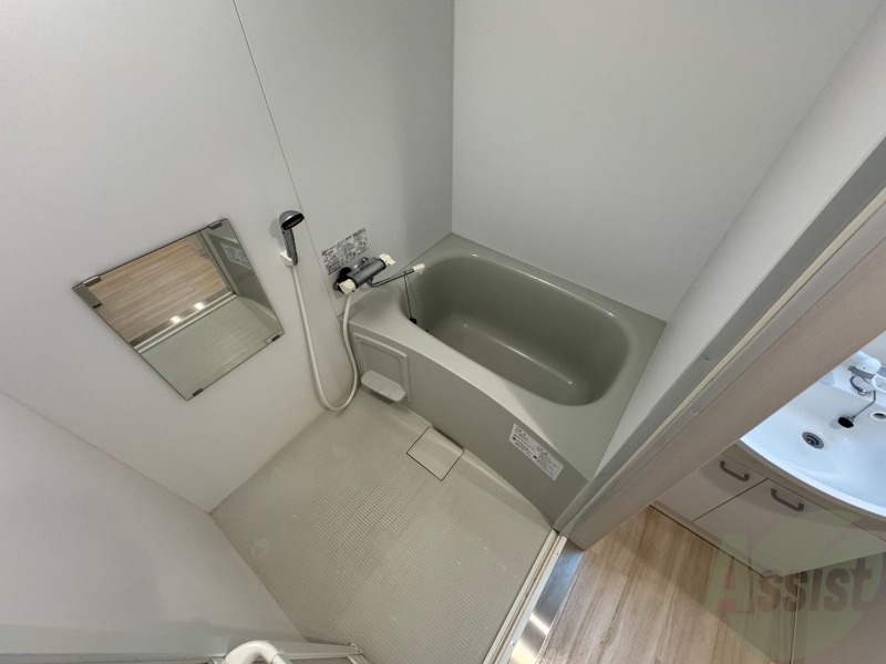 バス・シャワールーム　お風呂です。ゆっくりお風呂につかるのも体に良いですね～