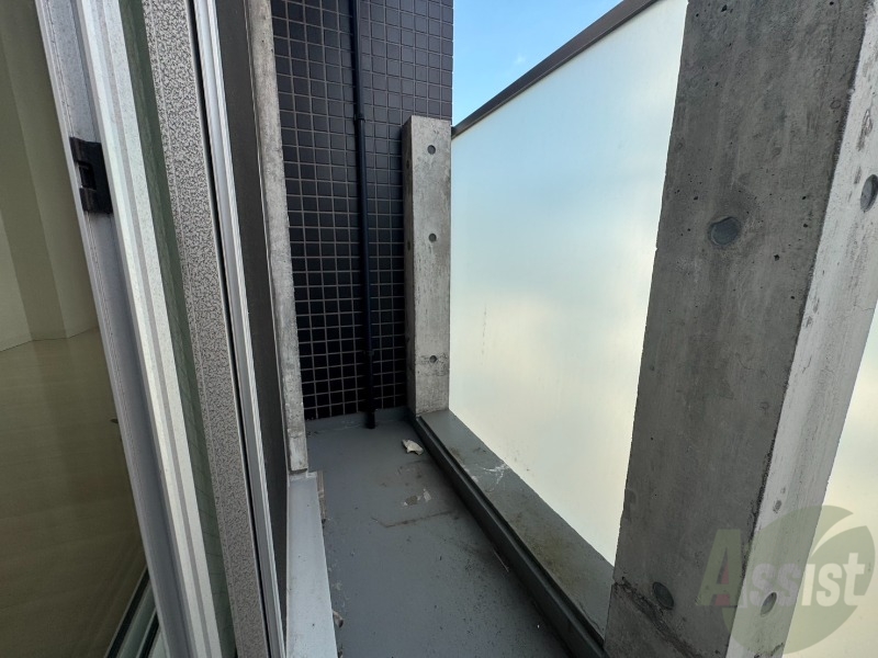 バルコニー　バルコニーです。洗濯物を干したり一息ついたりできますね！