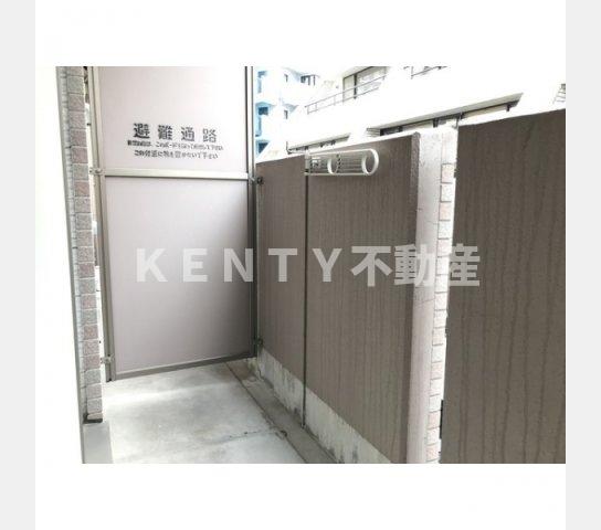 バルコニー　広々としたバルコニーです