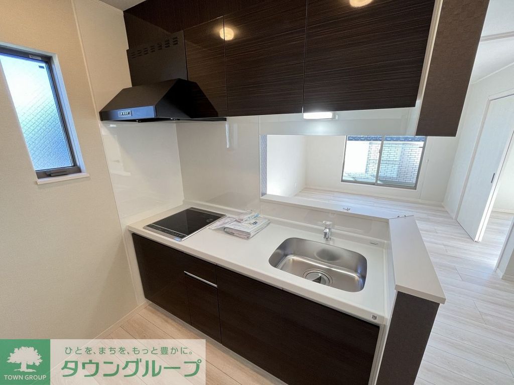 キッチン　お洒落なカウンターキッチン