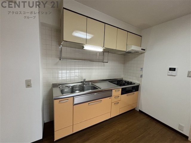 キッチン　収納豊富なキッチンです♪