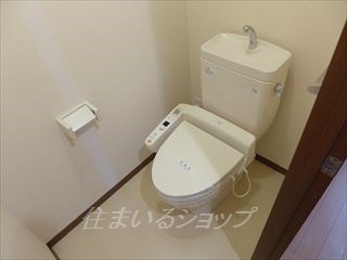 トイレ　シャワートイレ