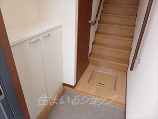 玄関　シューズボックス