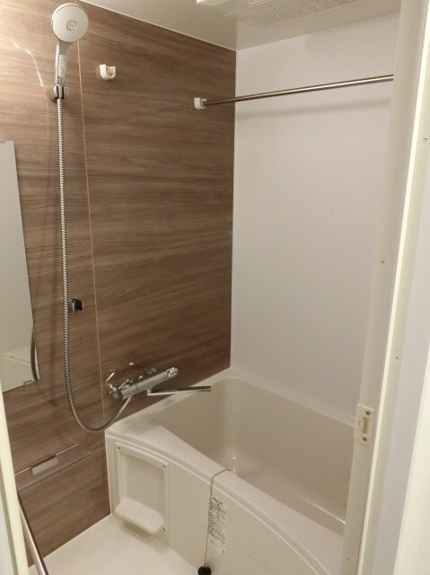 バス・シャワールーム　※写真は同タイプ住戸です。