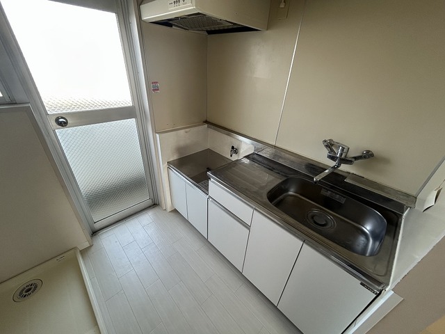 キッチン　別部屋の参考写真です。