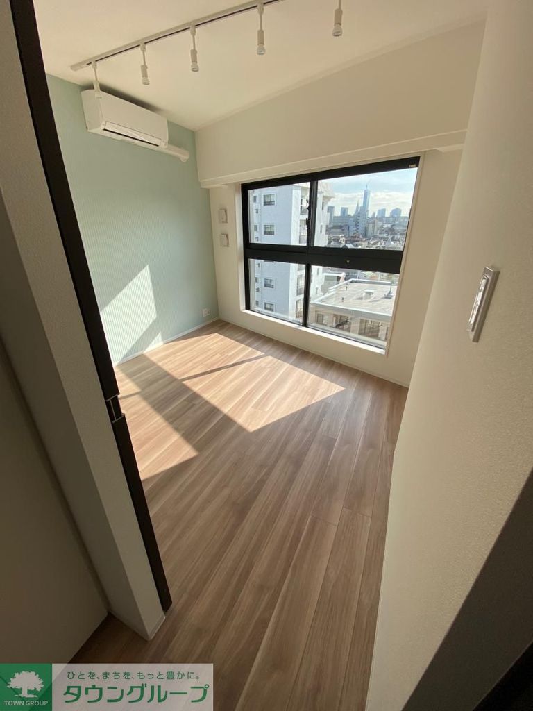 居室・リビング　※1001号室参考写真です※