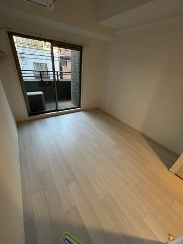 居室・リビング　※別号室参考画像