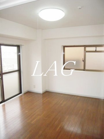 居室・リビング　洋室のお部屋です。