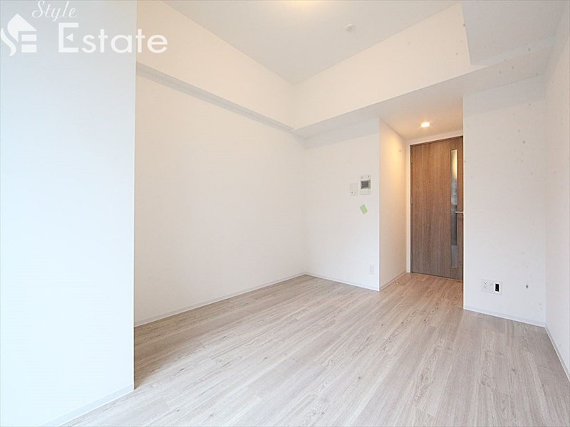 居室・リビング　内装