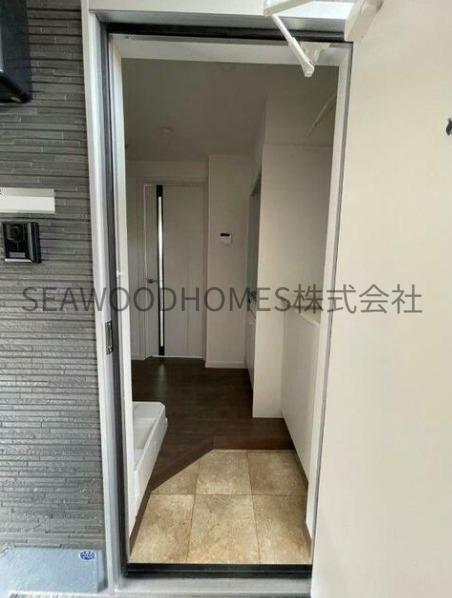 玄関　※同施工、他部屋の参考写真となります。