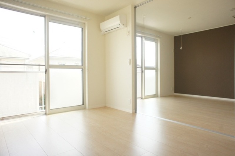 居室・リビング　図面と現状に相違がある場合には現状を優先