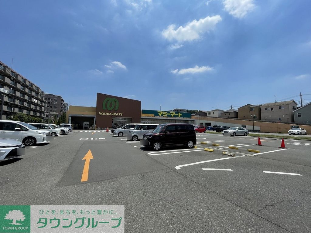 スーパー　マミーマート西堀店（スーパー）まで710m