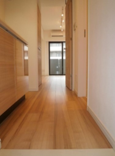 玄関　※同仕様写真含む