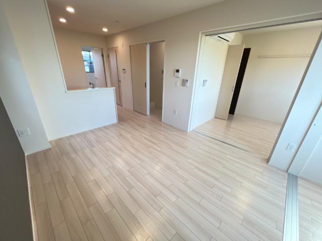 居室・リビング　リビング